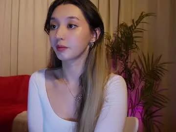 sarasuo on Chaturbate 