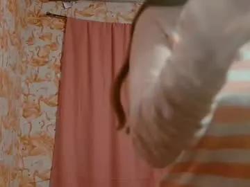 Chaturbate shelikessoymilk is Freechat shelikessoymilk — #c2c #natural #petite #bigboobs #skinny