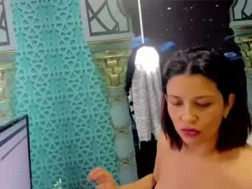 Freechat slut_milf4u on Chaturbate