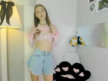 soralov66 — GOAL: oil show [112 tokens remaining] PVT OPEN/Hello i'm Diana 18 years welcome ! #shy  #new #18  #lovense #bigass