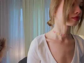 sunnivagaillard — GOAL: SUCK FINGER CLOSE-UP [0 tokens remaining] Hello guys I'm i. Let's have some fun and enjoy my hot show. PVT IS OPEN #skinny #cute #18 #lovense #natural