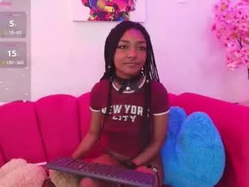 Freechat sweett_m00n on Chaturbate