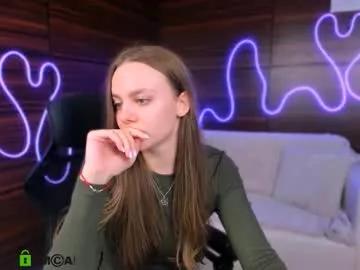 tessa_hit — GOAL: make our day good [999 tokens remaining] welcome guys  #lovense #nonude #ute #18 #shy