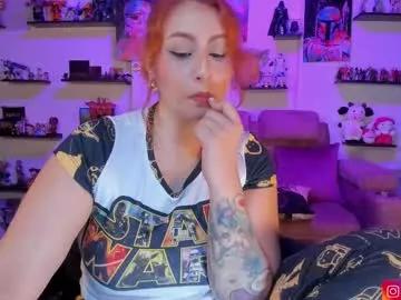 Freechat winnyvell on Chaturbate