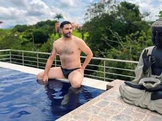 JonasEvanss — Find with me a great affectionate and hot bear, with the ability to satisfy all your requests, from a good talk to the most intimate and exciting moment you can imagine. Toy control password, consolation game.