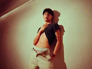 Luixdust — Group on Streamate