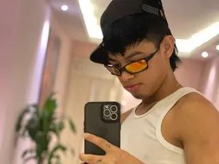 saler_hot — Group on Streamate