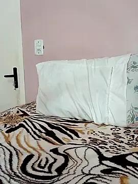 _SexyPetite_ — PROEZA 
