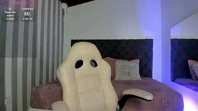 Alahia_Am on StripChat 