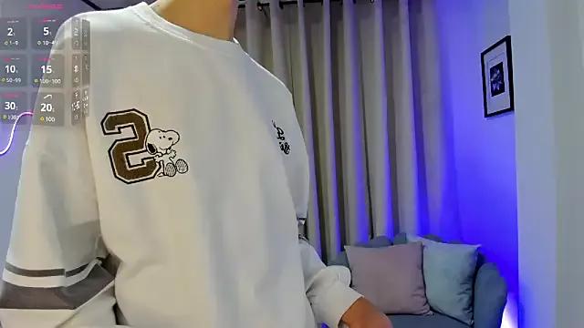 alahia_sweet on StripChat 