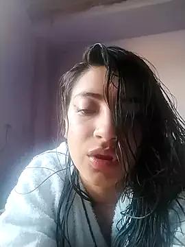 Freechat alexa_romero_t on StripChat