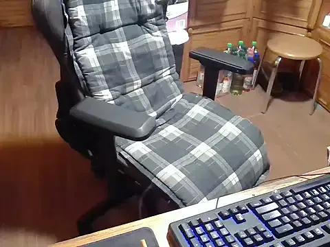 Alezb — cum and play with it as lube ^^