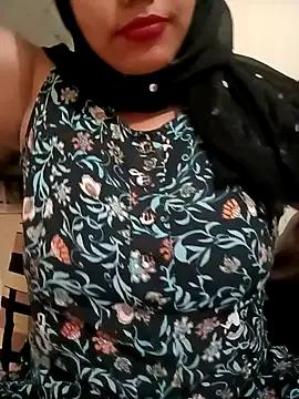 Alia-07 on StripChat 