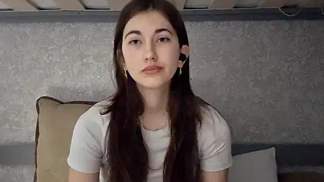 StripChat AliceNova is Freechat AliceNova — show sexy belly