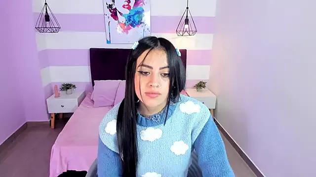 Alli_cooper on StripChat 