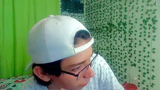 StripChat Andy_gray is Freechat Andy_gray — UNDRESS ANDY