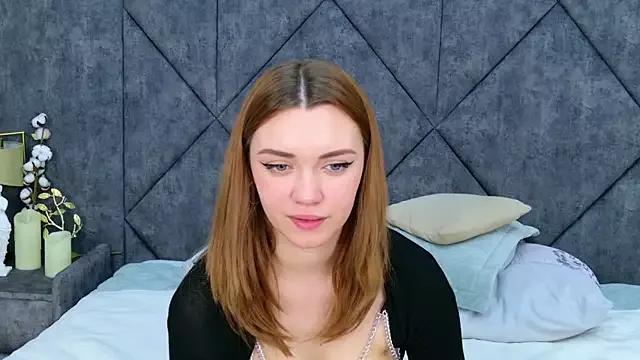 Freechat Ariadna_Holder on StripChat