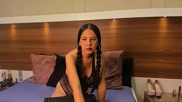 Freechat AriadnaHarper on StripChat