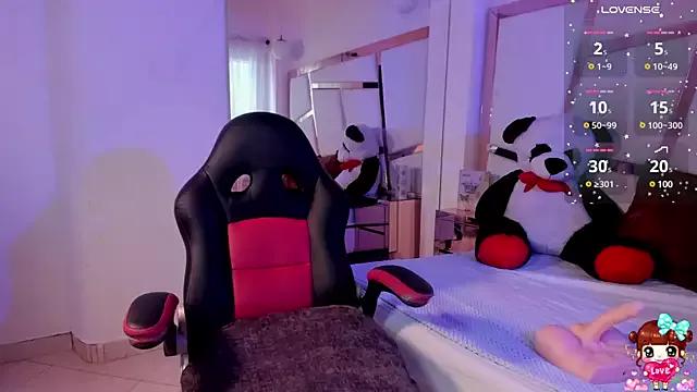 Freechat aurora_coldd on StripChat