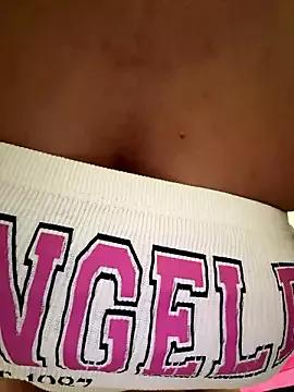 babyyboomm on StripChat 