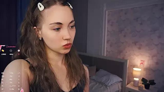 barbie_ladies — sensual blowjob