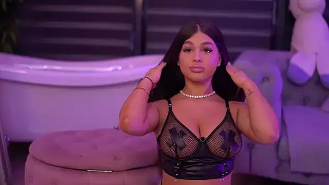 StripChat BellaNoirre is Freechat BellaNoirre — Edge my pussy with your dick