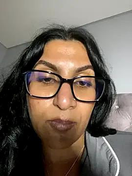 StripChat BigBootyButter is Freechat BigBootyButter — SQUIRT THROUGH MY LEGGINGS