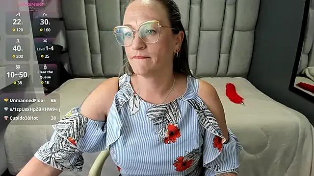 Charlot_milf — Private on StripChat