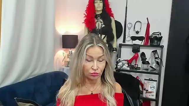 StripChat crystaLUX is Freechat crystaLUX — get that magical body in motion :*