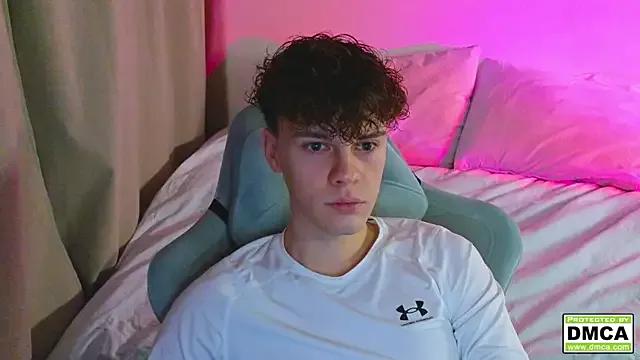 StripChat cute_thomas is Freechat cute_thomas — Hard in underwearrr