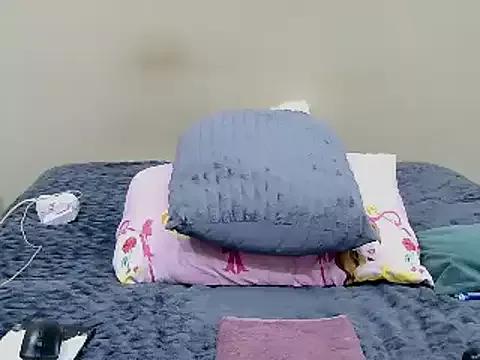 daddyzgal on StripChat 