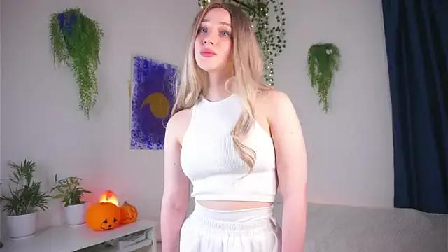 StripChat DolyPop is Freechat DolyPop — lift up my skirt and slap ass x4