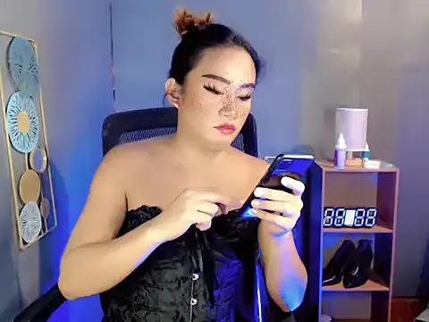 Freechat dominantTransfucker on StripChat