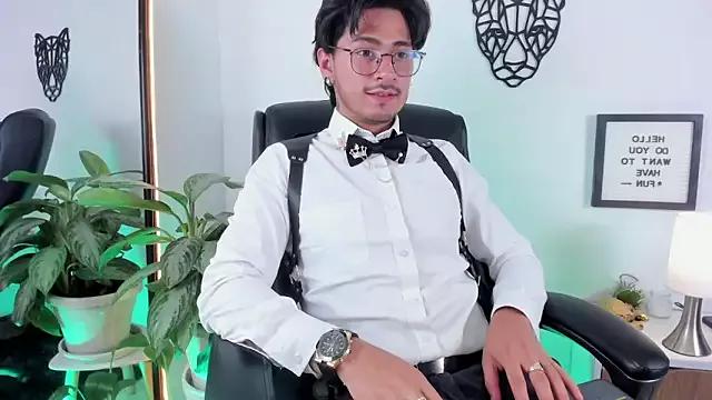 Freechat Elian_savoy on StripChat