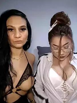 Ella_sweety on StripChat 