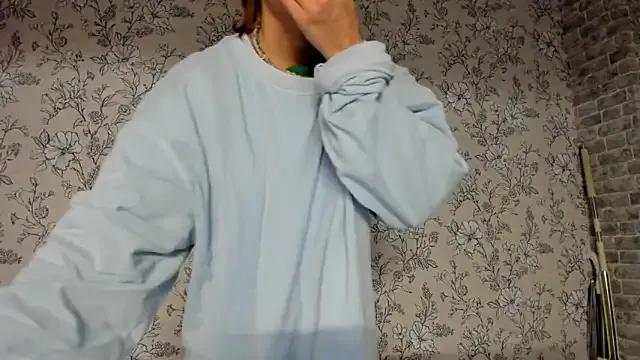 StripChat EllaSky_xoxo is Private EllaSky_xoxo — SQUEEZY TITS<3