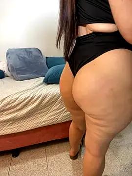 emma_hot2006 — Show my friend's tits