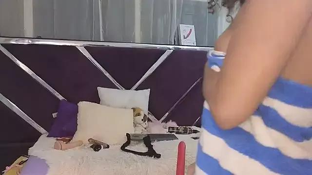 emma_morgan_1 on StripChat 