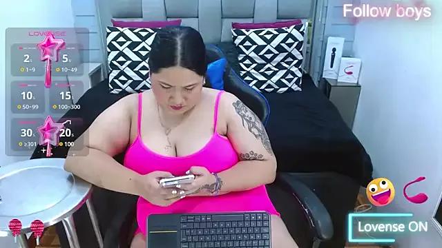 evelin_zaens — Beautiful legs