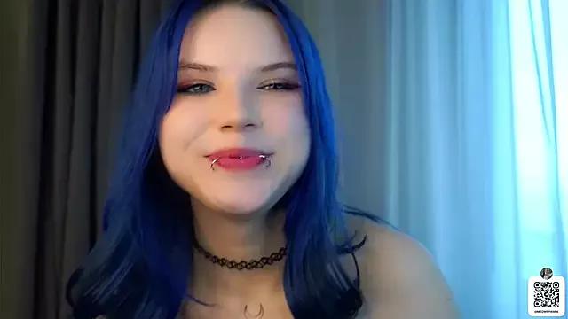EvelyynLopez on StripChat 