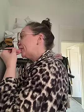 Freechat FemDom_RubyKnightXXO on StripChat