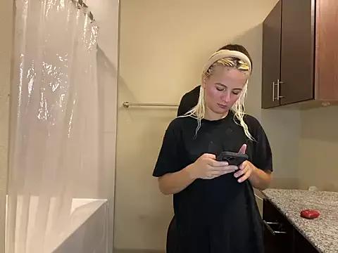 girlfriendmissy — Missy naked