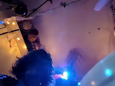 Freechat gurlnips on StripChat