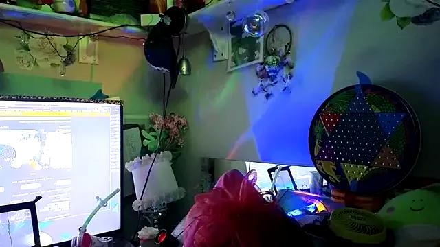 Freechat gurlnips on StripChat