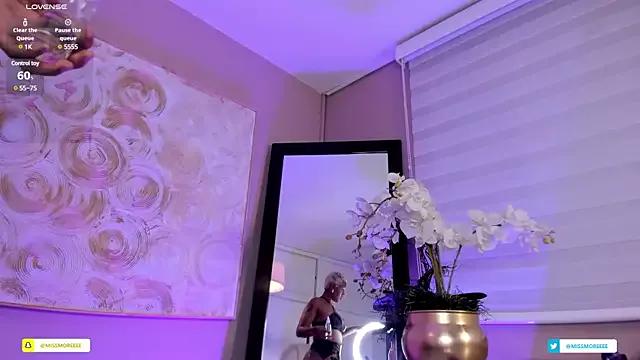 haiiley_more on StripChat 