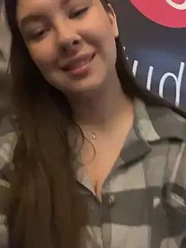 HannaJohnson on StripChat 