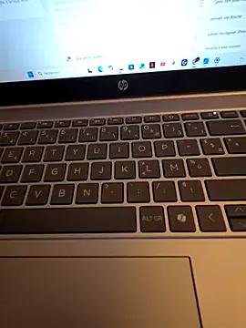 inamx69x — Totalement Nue et 2 Gode Vaginal