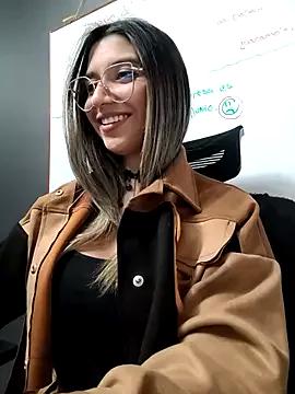 Freechat Isabella_Varella on StripChat