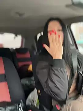 Freechat JulliaVegas on StripChat