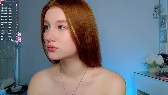 Juuulia_ on StripChat 